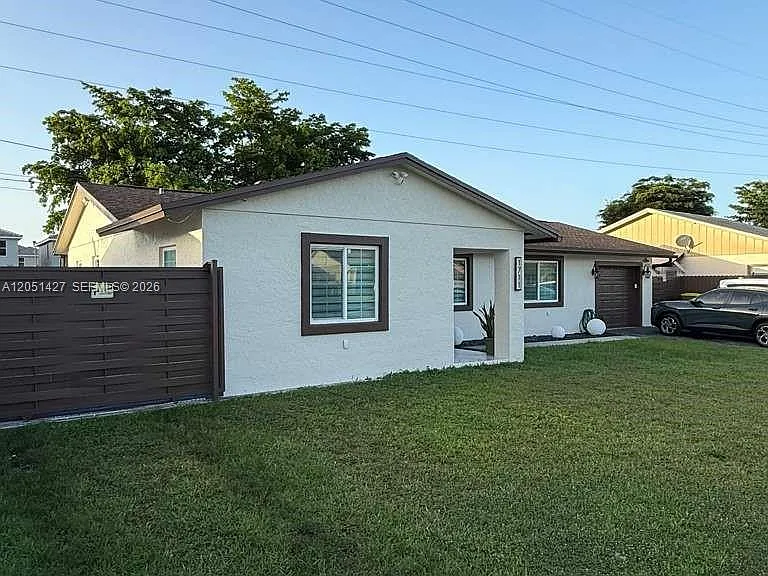 1711 N Anhinga Ln — Photo 2