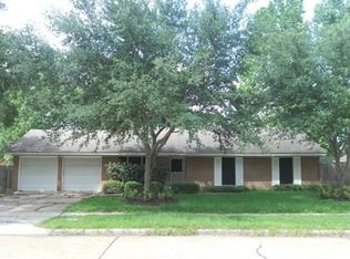 2107 Clayton Dr, Baytown, TX 77520