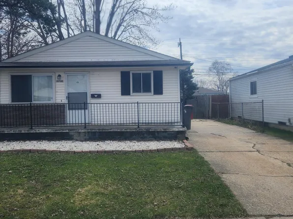 19782 Woodward St, Clinton Township, MI 48035