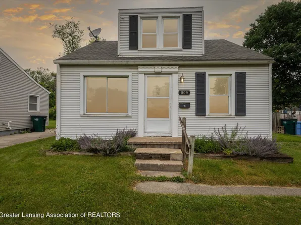 809 E Cavanaugh Rd, Lansing, MI 48910