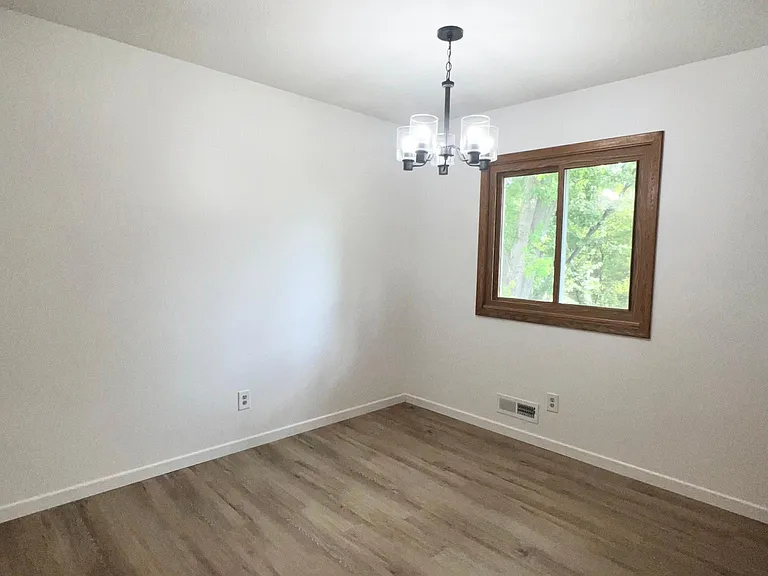 4321 Pleasant St SE — Photo 7