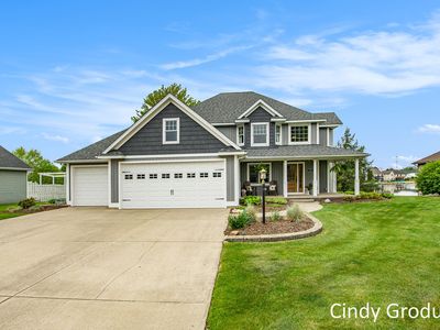 971 Sand Lake Dr, Zeeland, MI, 49464