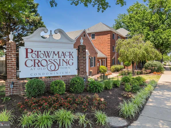 1636 W Abingdon Dr APT 102, Alexandria, VA 22314