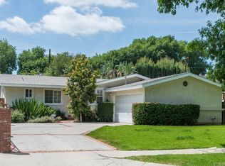 19960 Friar St, Woodland Hills, CA 91367