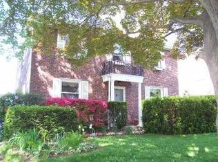 218 Walnut Pl, Havertown, PA 19083