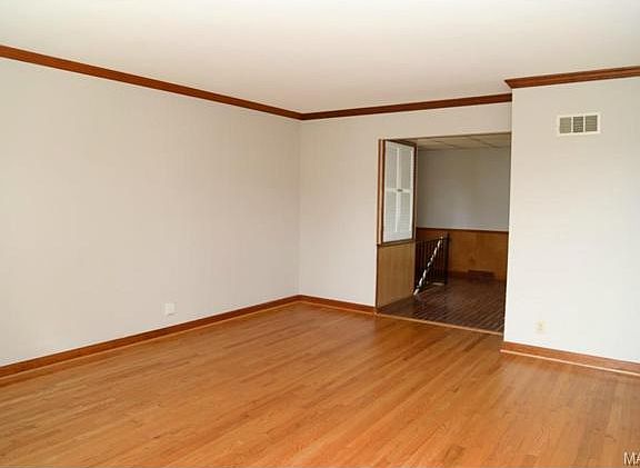 4th image of 11148 Pine Forest Dr
