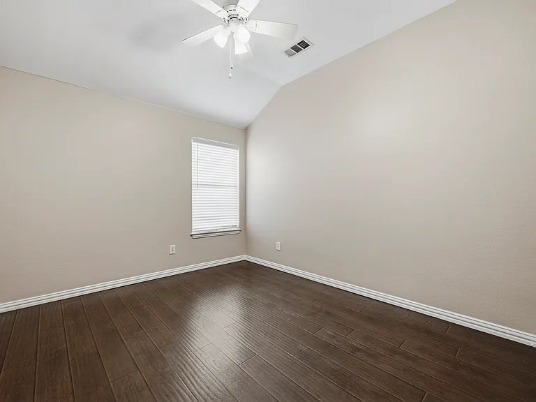 1716 Mapleleaf Falls Dr — Photo 19