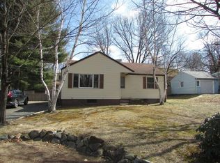 173 Stapleton Rd, Springfield, MA 01109