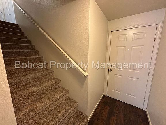 3rd image of 3958 Village Dr
