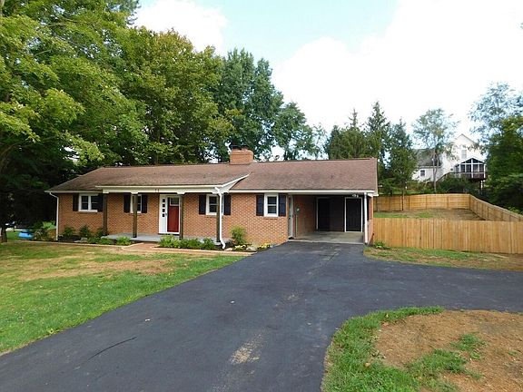 3rd image of 75 Almetta Ave
