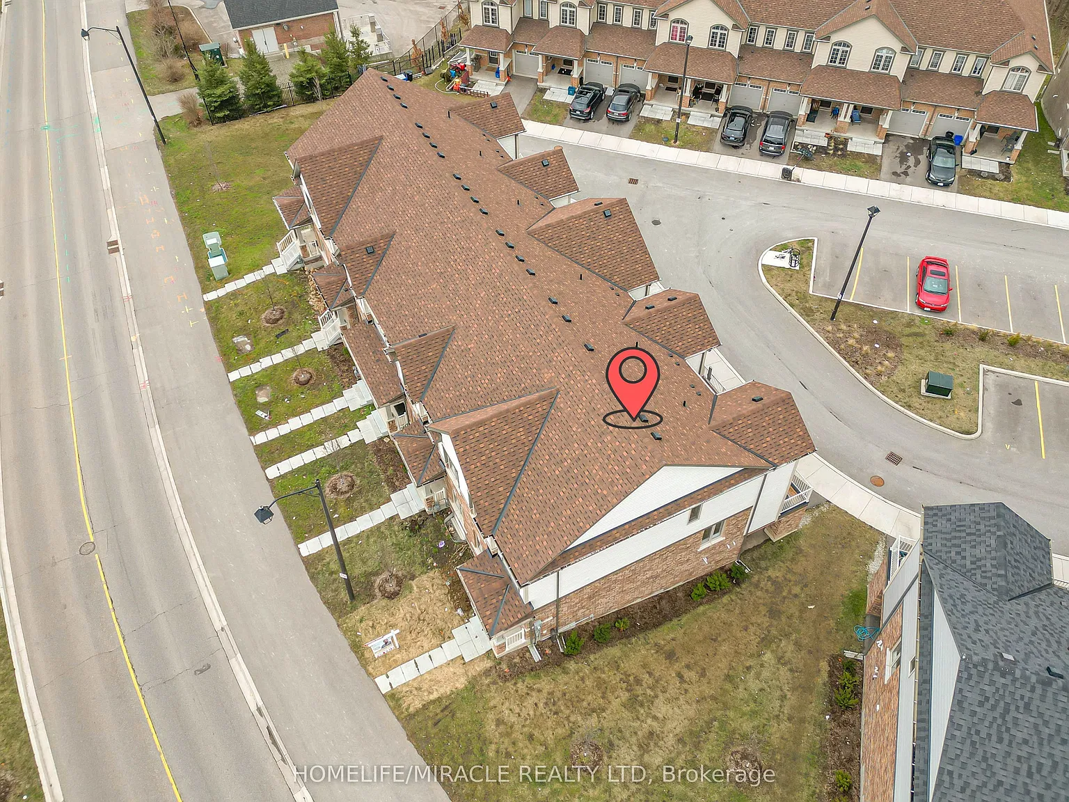 4 bed, $2,700 — Photo 3