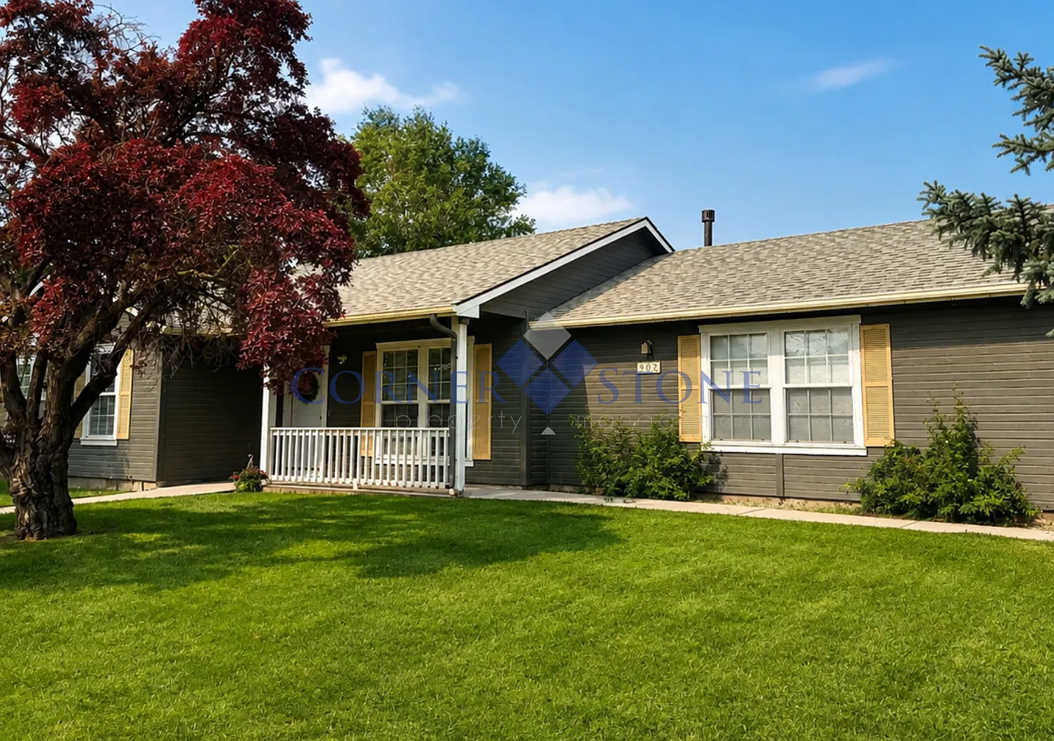 Spacious Home in Nampa! — Photo 1