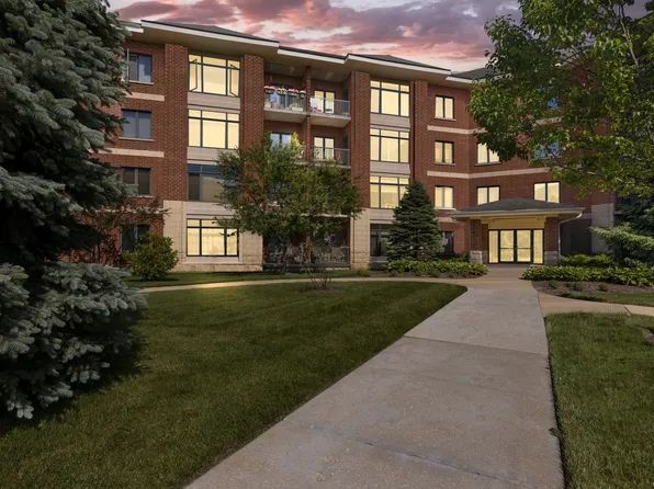 855 E 22nd St APT 204, Lombard, IL 60148