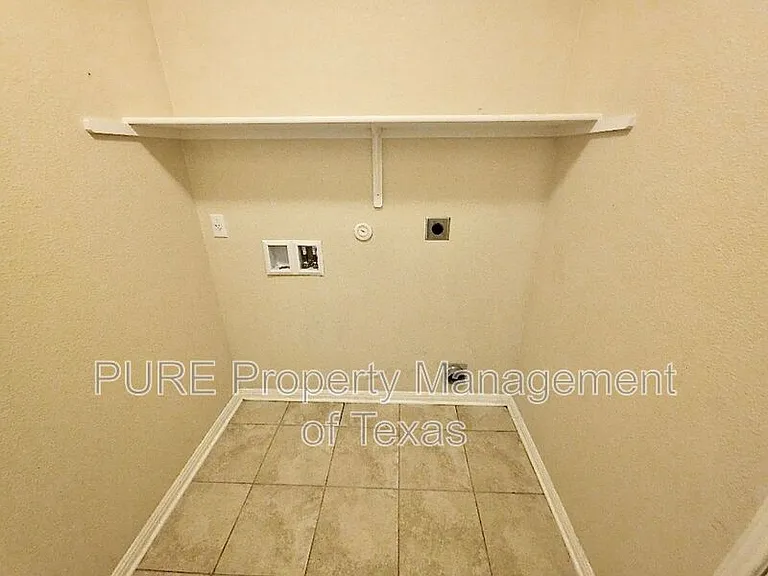 18808 Keeli Ln — Photo 16