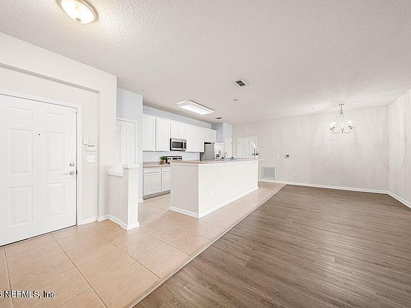 5th image of 13364 BEACH Boulevard #335