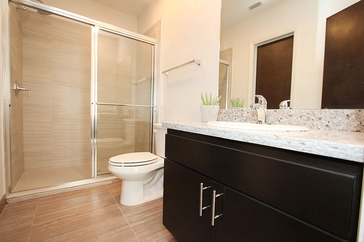 Photo 2 of 66 - 502 Shiloh Dr #303E - Laredo, TX Building Photo - 502 Shiloh Dr #303E