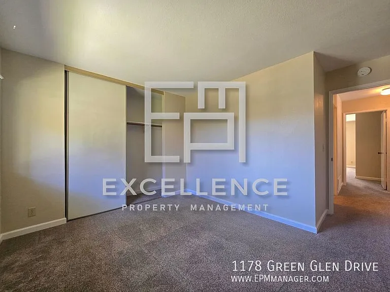 1178 Green Glen Dr — Photo 10