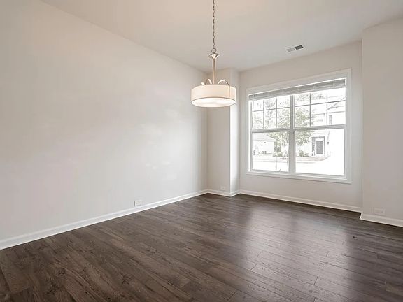 2nd image of 344 Council Loop