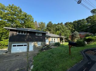 3272 School Rd, Murrysville, PA 15668
