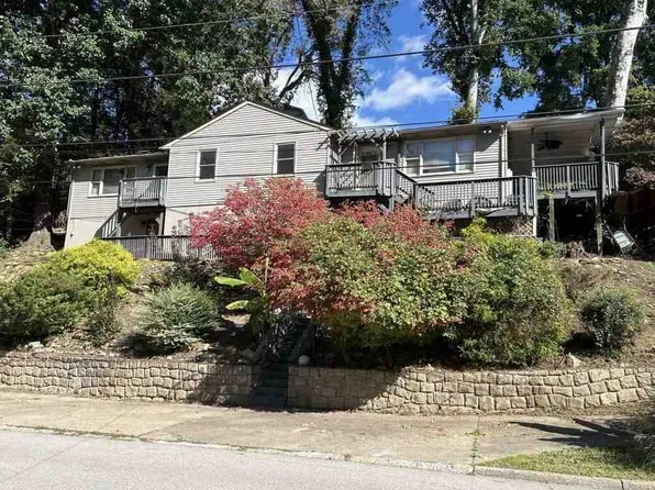 223 South St, South Charleston, WV 25303