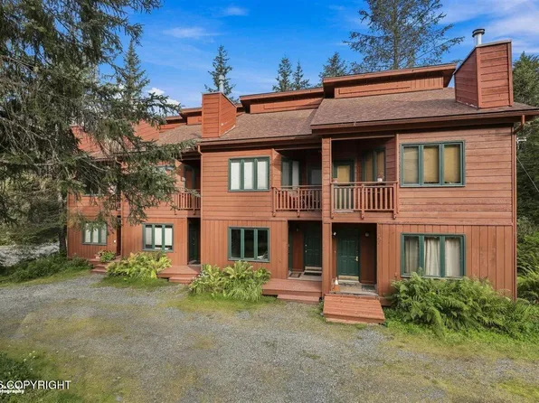 271 Crystal Mountain Rd #B-05, Girdwood, AK 99587