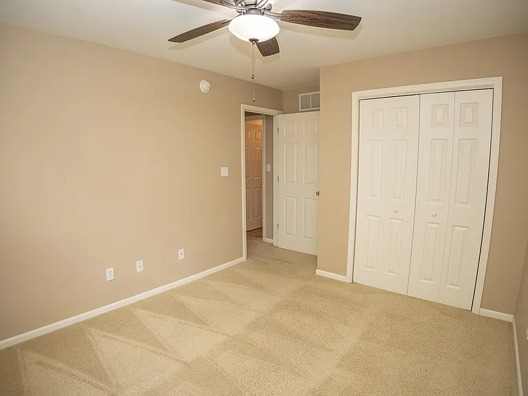 3725 Oxford Rd — Photo 21