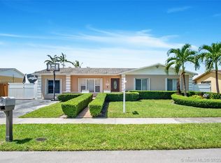 12493 SW 104th Ln, Miami, FL 33186