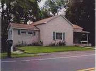 6213 Court St, Cayuga, NY 13034