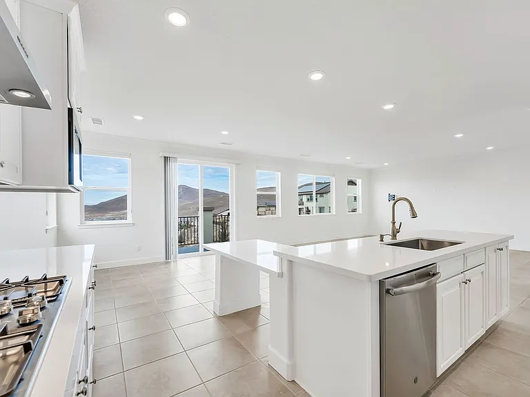 10513 Claim Jumper Way — Photo 3