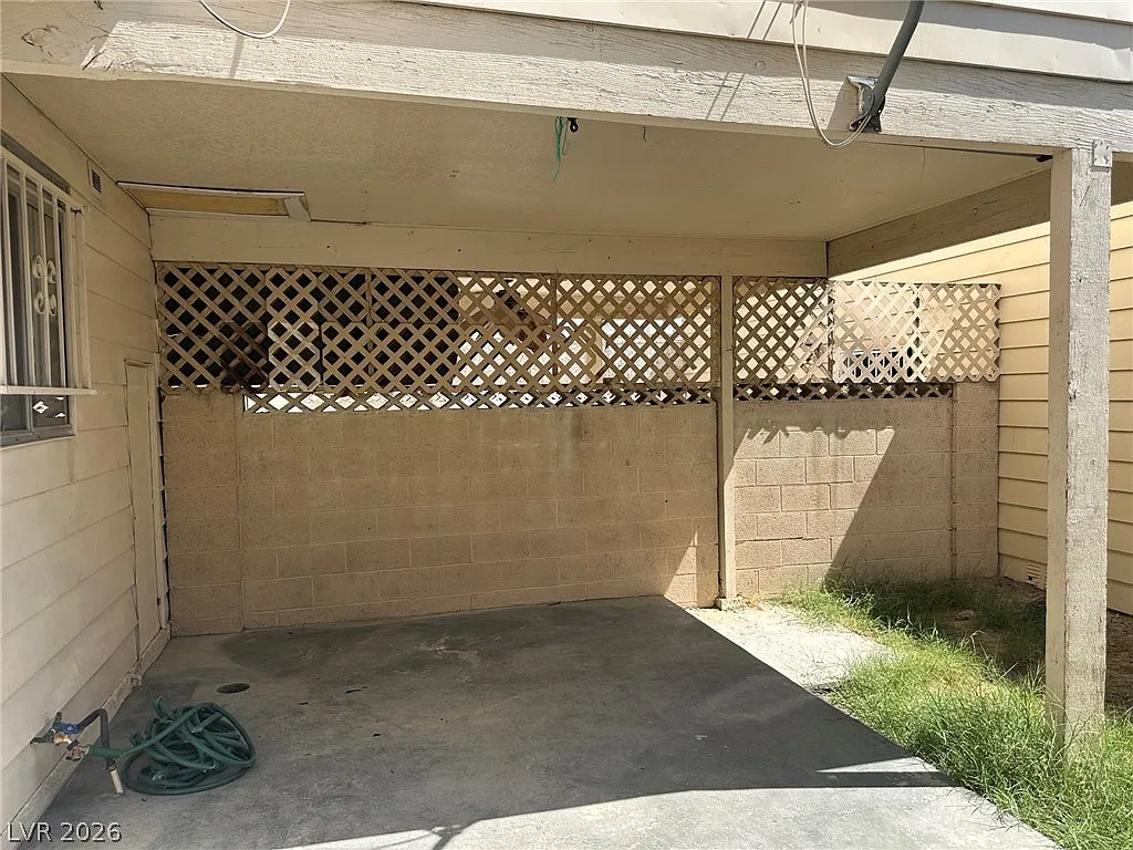 3 bed, 1.5 bath, 1010 sqft, $1,650 — Photo 4