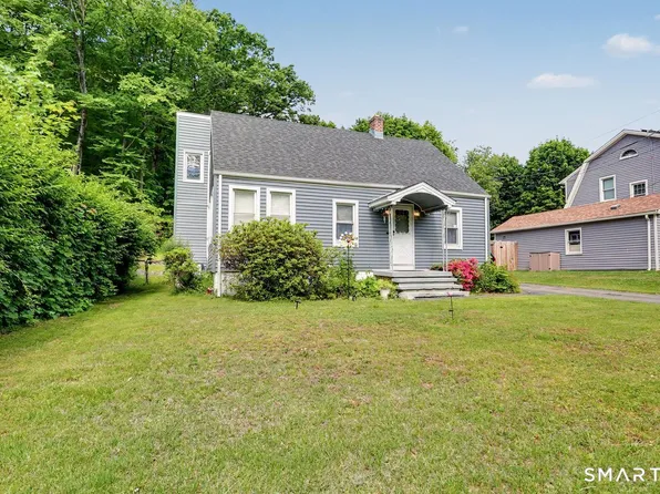 140 Emmett Avenue, Derby, CT 06418