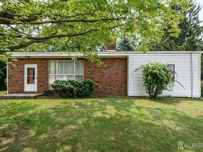 861 Centerton Rd, Mount Laurel, NJ, 08054