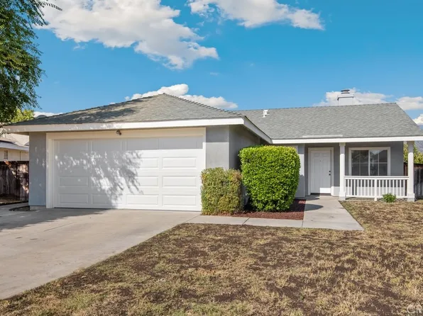 42820 Turk Ct, Hemet, CA 92544