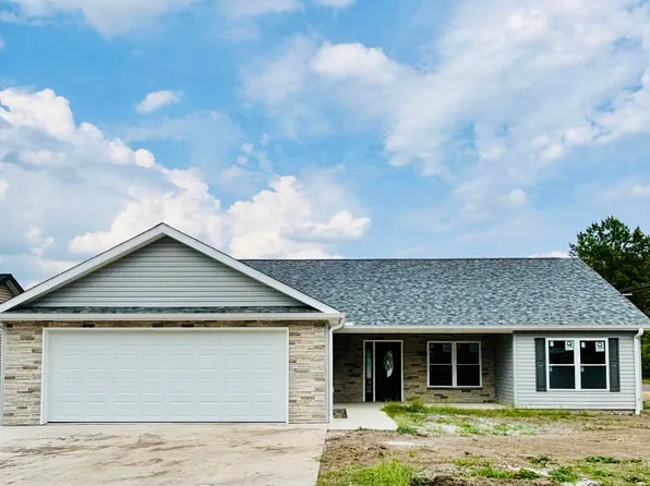 2613 E 16th St, Sedalia, MO 65301