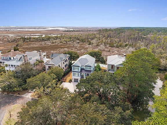 2nd image of 59 Nautica Way