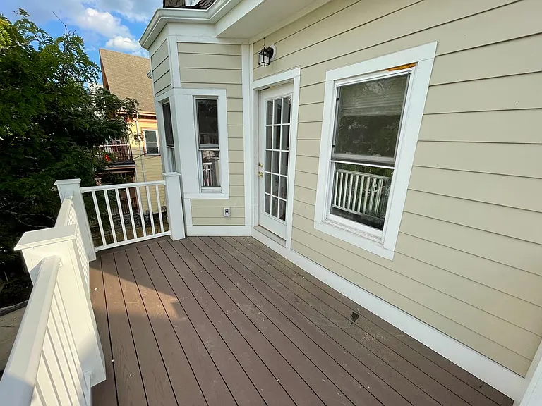10 Park St #2 — Photo 3