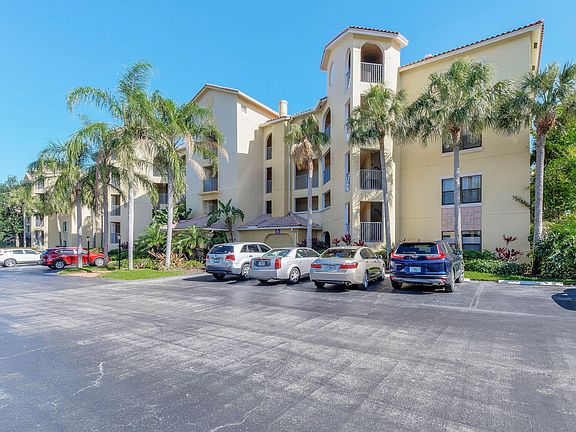 2nd image of 100 Uno Lago Dr APT 203
