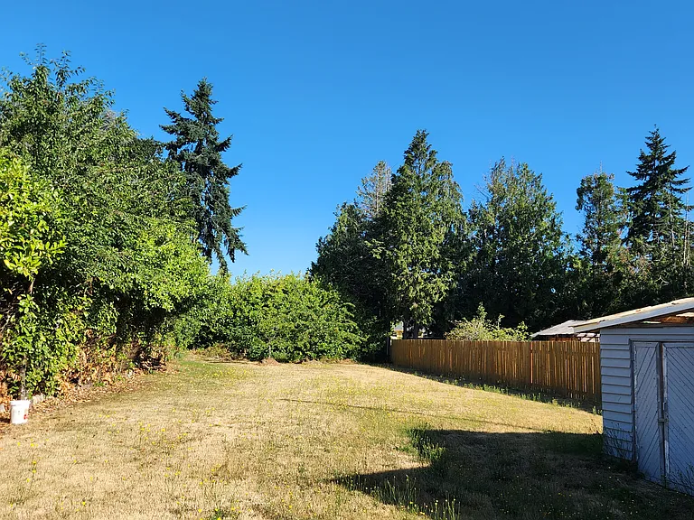 15212 Washington Ave SW — Photo 13