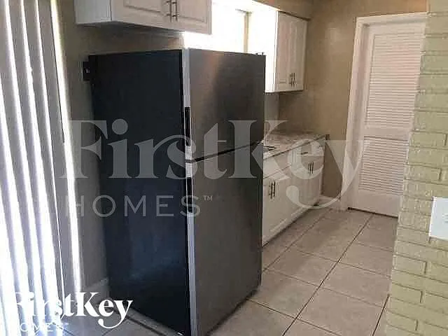 2840 SW 2nd Ct — Photo 7