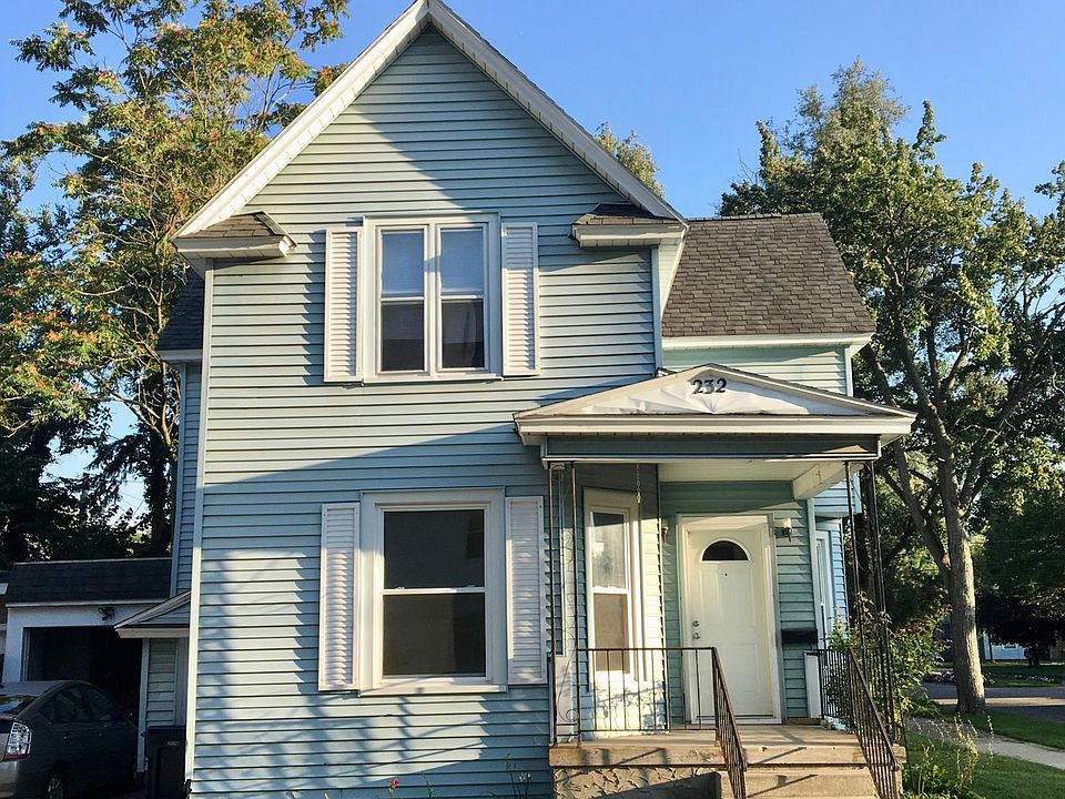 1st image of 232 W 10th St #2