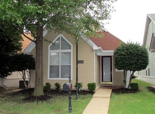 1204 Misty Isle Dr, Memphis, TN 38103