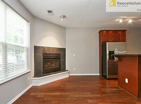 Windowed Dining Area Off-Kitchen