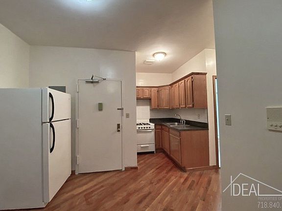 3rd image of 1157 Fulton St APT 3