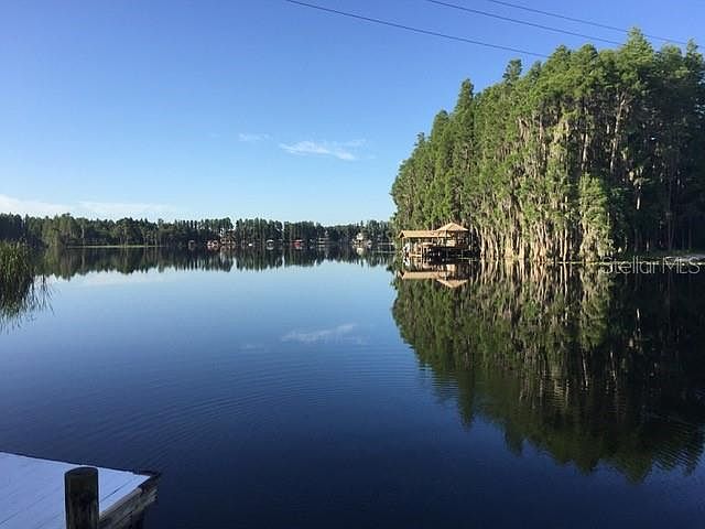 1st image of 2987 Lake Saxon Dr