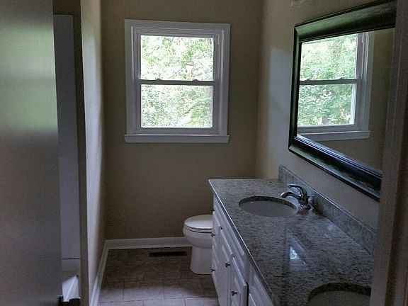 Large Bath,Granite new tub