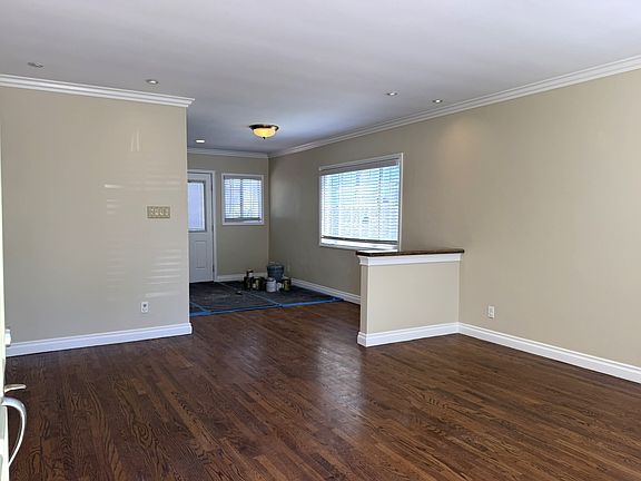 3rd image of 3120 S Leland St