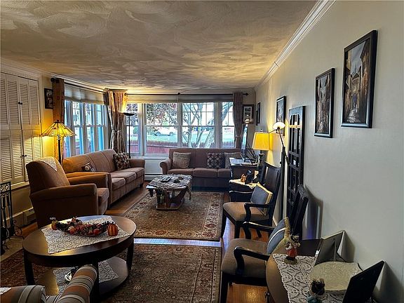 5th image of 1376 Smith St