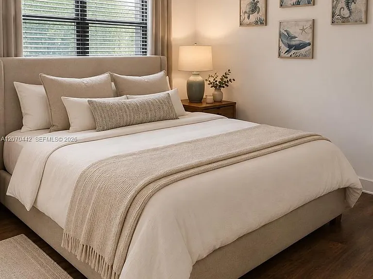 4721 SW 34th Dr — Photo 12