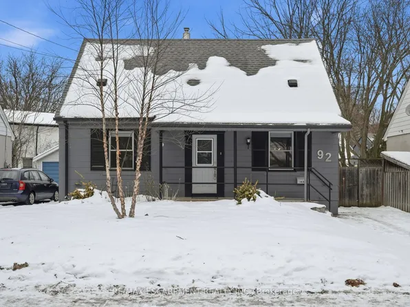 92 Gary Ave, Hamilton, ON L8S 1Y5