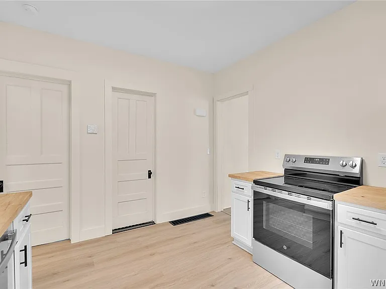 2206 Main St #1 — Photo 19